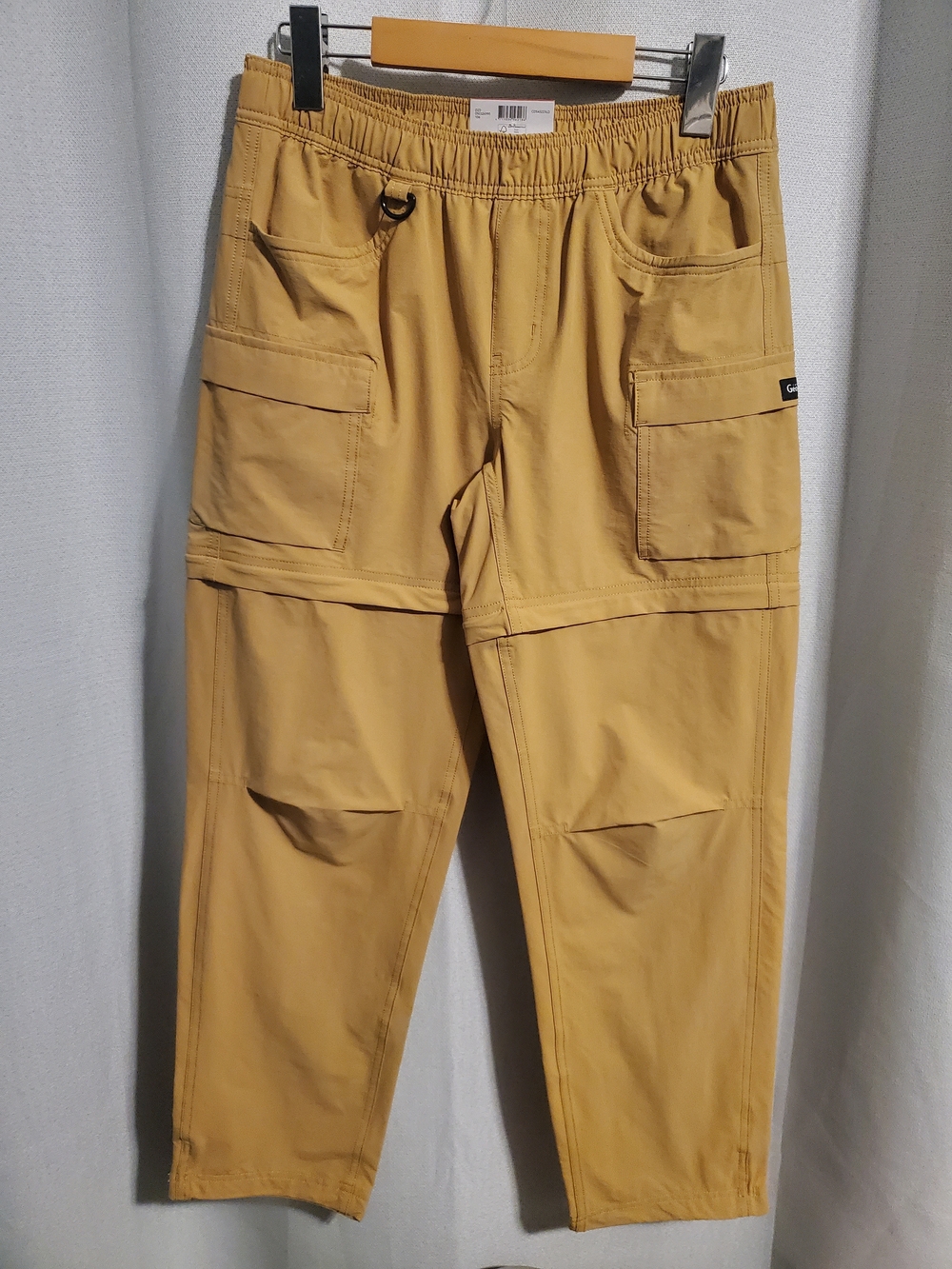 NWT Canadiana Women's Tan Cargo Pants Canadian Geographic
